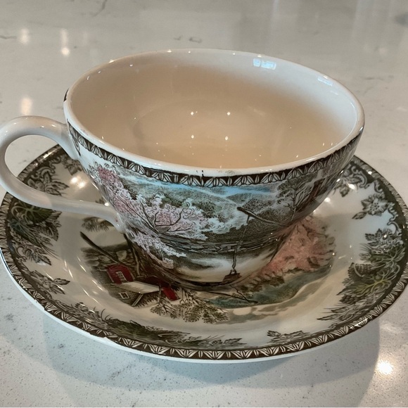 Vintage Johnson Bros Friendly Village Jumbo Oversized Cup/Saucer Good Condition - Picture 9 of 12